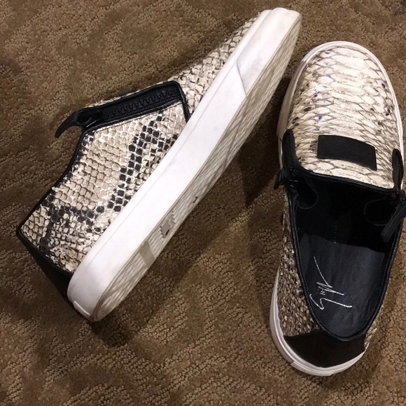 Giuseppe snake sneakers with zippers - Picture 2 of 3